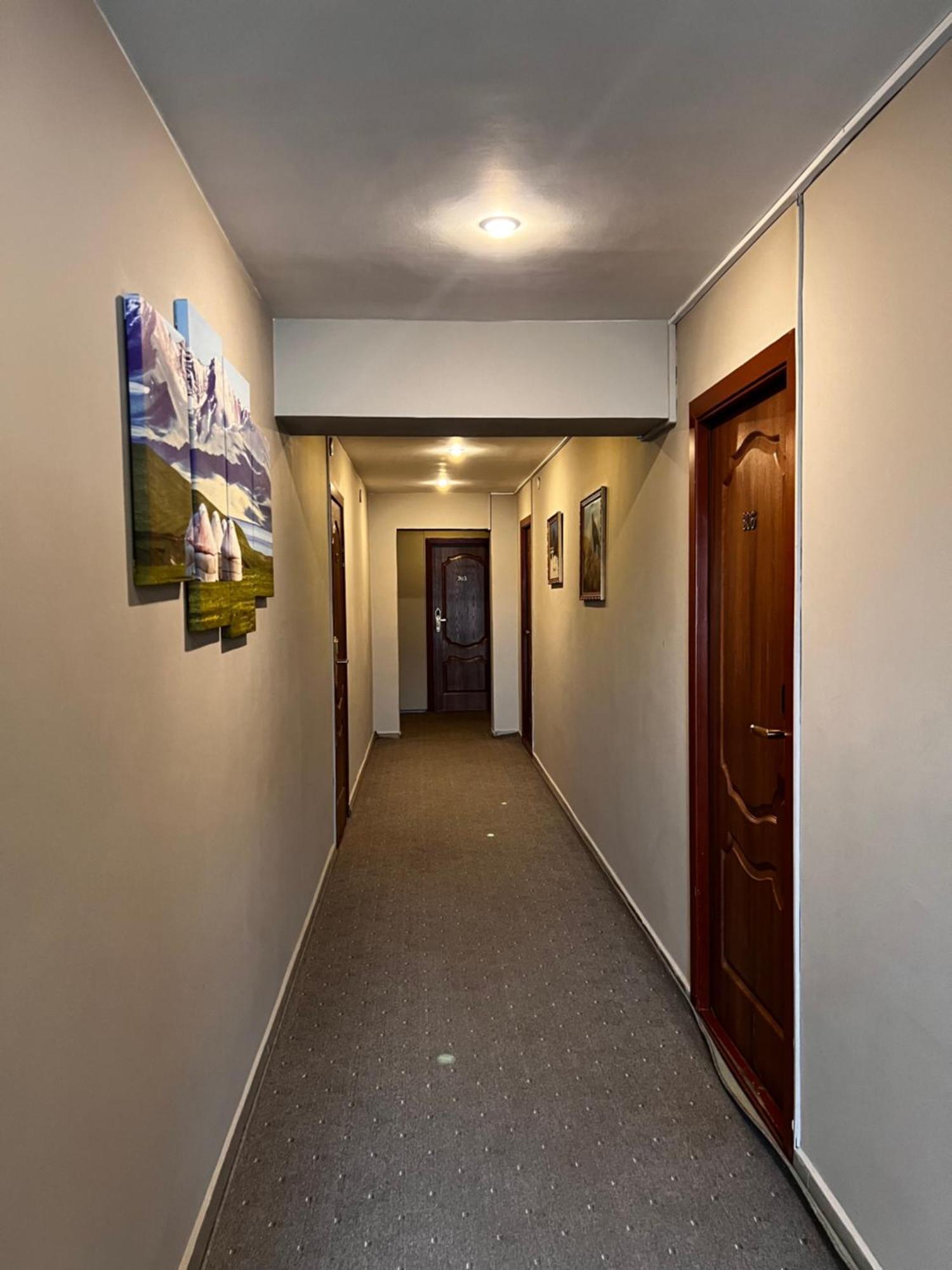 Salam Hotel Osh Exterior foto